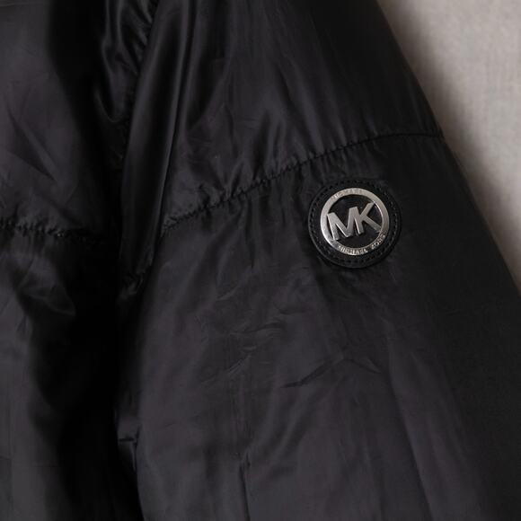 MICHAEL Michael Kors Women Reversible Foil Logo Puffer Coat Black/Silver Size S - Picture 6 of 11